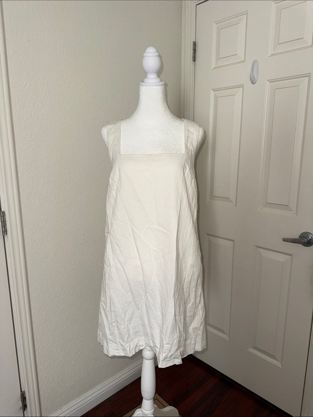 Abercrombie & Fitch White Square Neck Mini Dress with Pockets